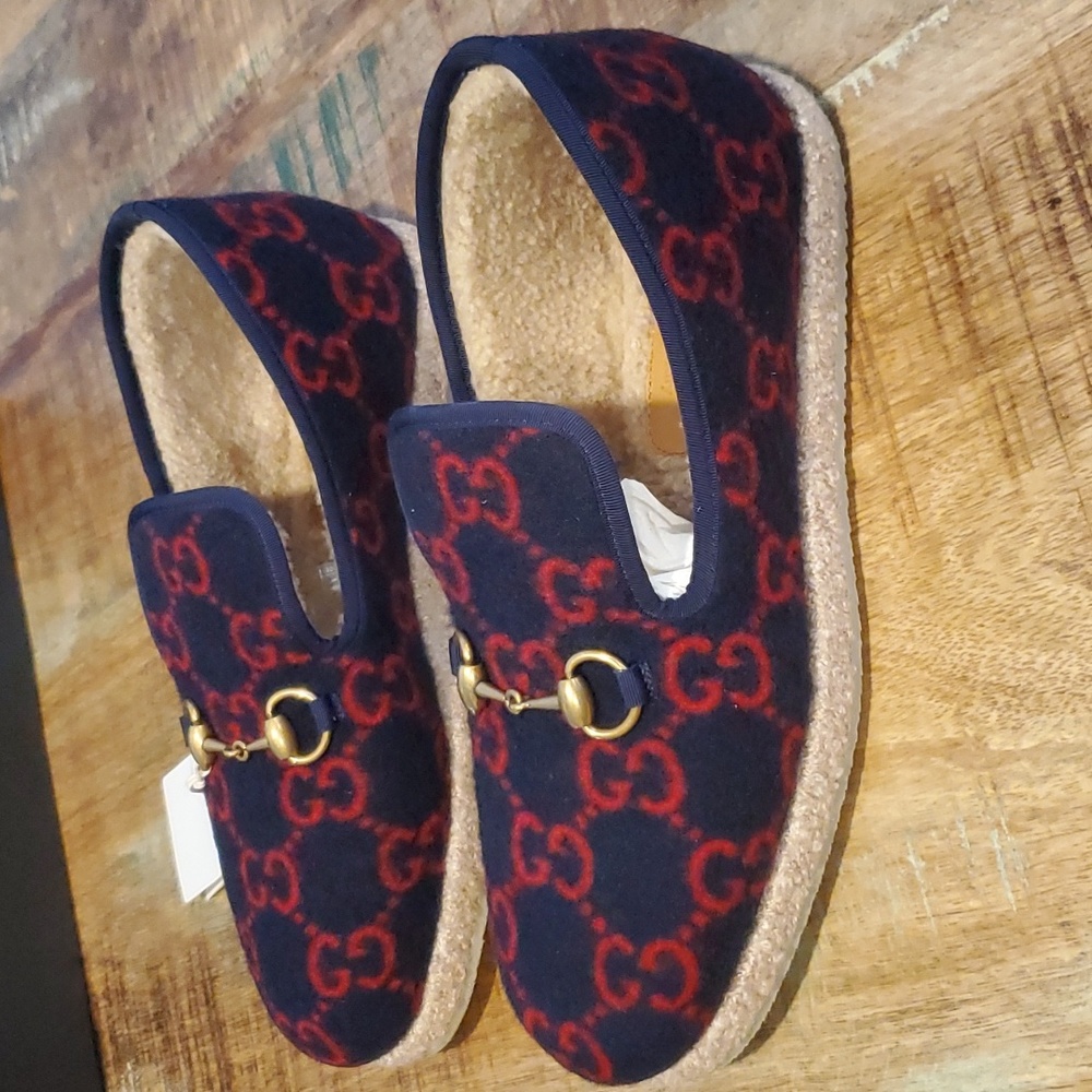 Gucci - Picture 2 of 7